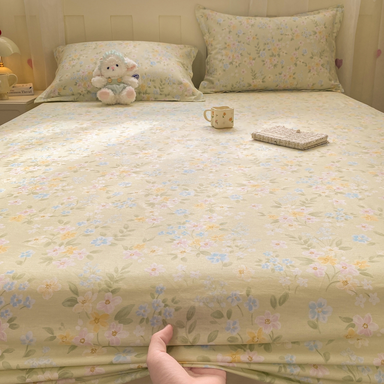 91家纺网 家纺一手货源 找家纺 花梦欣 2026新款全棉印花单品系列2花卉款-单床笠 徐徐花开