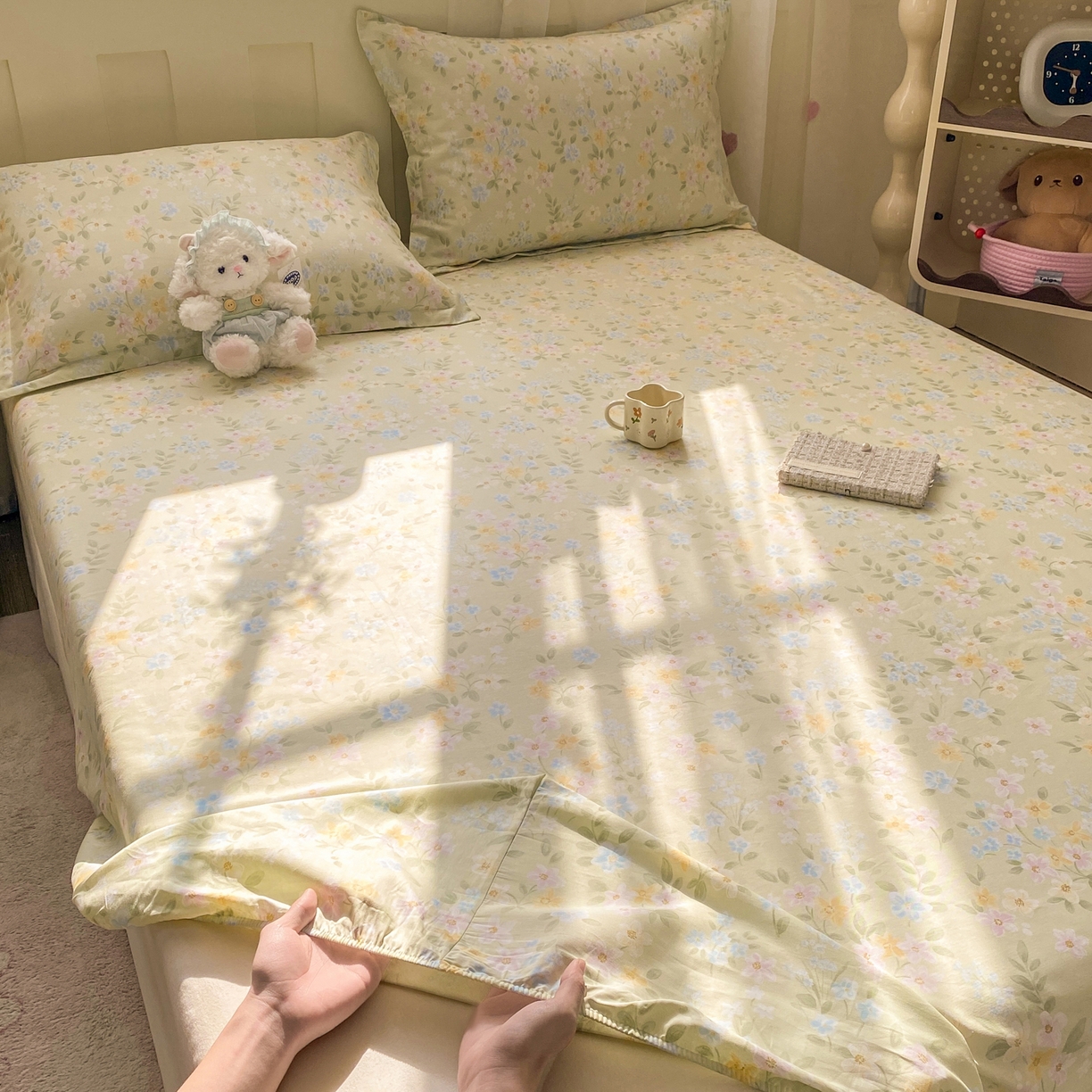 91家纺网 家纺一手货源 找家纺 花梦欣 2026新款全棉印花单品系列2花卉款-单床笠 徐徐花开