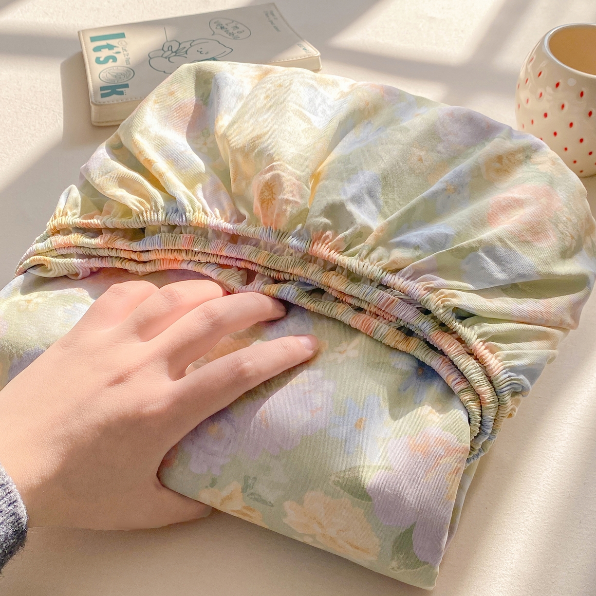 91家纺网 家纺一手货源 找家纺 花梦欣 2026新款全棉印花单品系列2花卉款-单床笠 栀子花语