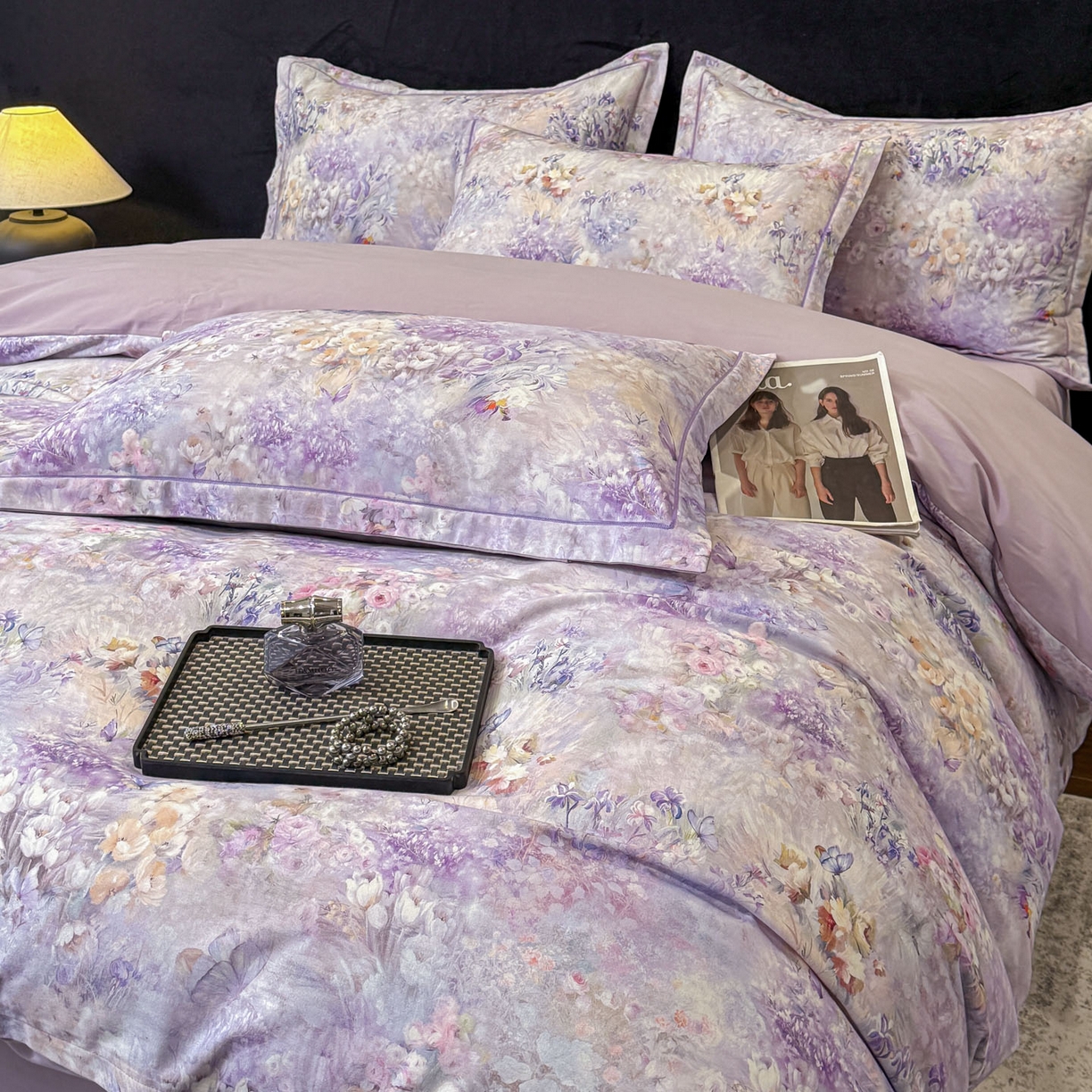 91家纺网 家纺一手货源 找家纺 喜四方 2026新款100%全棉60支长绒棉数码印花四件套（控价不低于180） 避风晚晴-紫