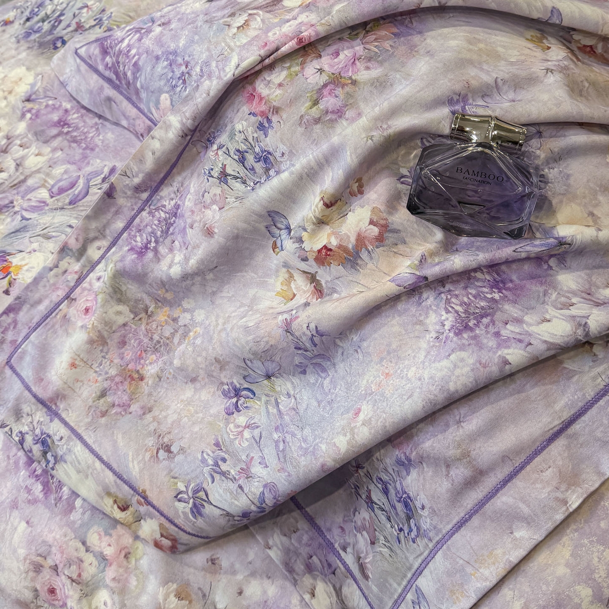 91家纺网 家纺一手货源 找家纺 喜四方 2026新款100%全棉60支长绒棉数码印花四件套（控价不低于180） 避风晚晴-紫