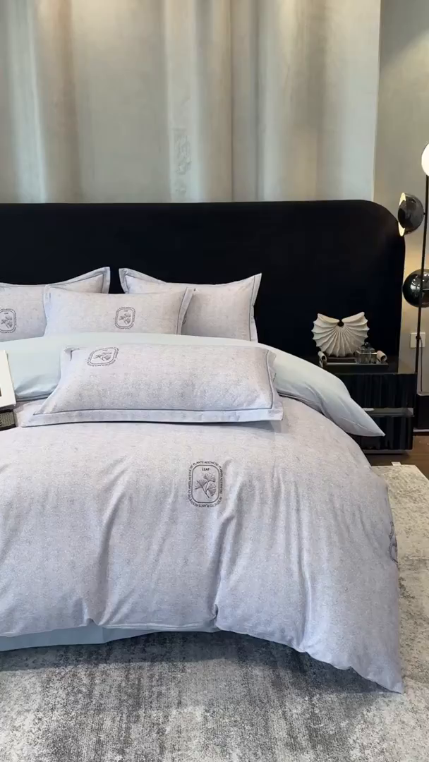 91家纺网 家纺一手货源 找家纺 喜四方 2026新款100%全棉60支长绒棉数码印花四件套（控价不低于180） 豆蔻年华 兰