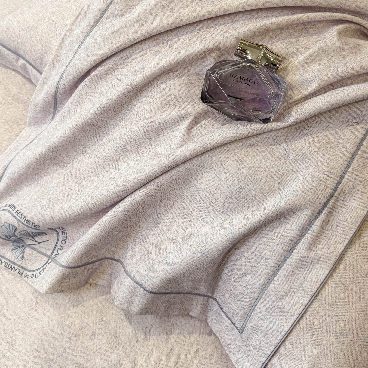 91家纺网 家纺一手货源 找家纺 喜四方 2026新款100%全棉60支长绒棉数码印花四件套（控价不低于180） 豆蔻年华-桔