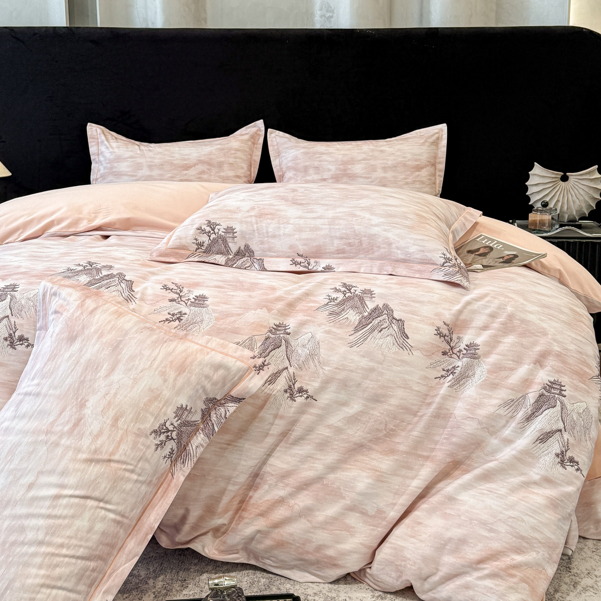 91家纺网 家纺一手货源 找家纺 喜四方 2026新款100%全棉60支长绒棉数码印花四件套（控价不低于180） 锦绣山河-粉