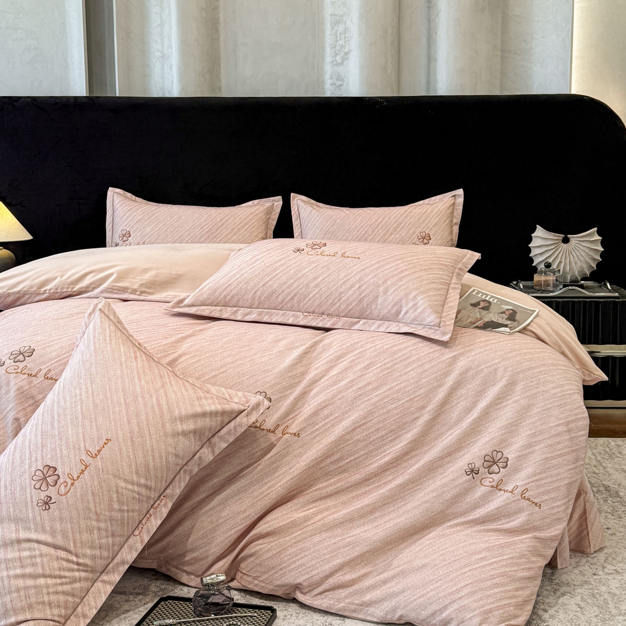 91家纺网 家纺一手货源 找家纺 喜四方 2026新款100%全棉60支长绒棉数码印花四件套（控价不低于180） 乐维空间-粉