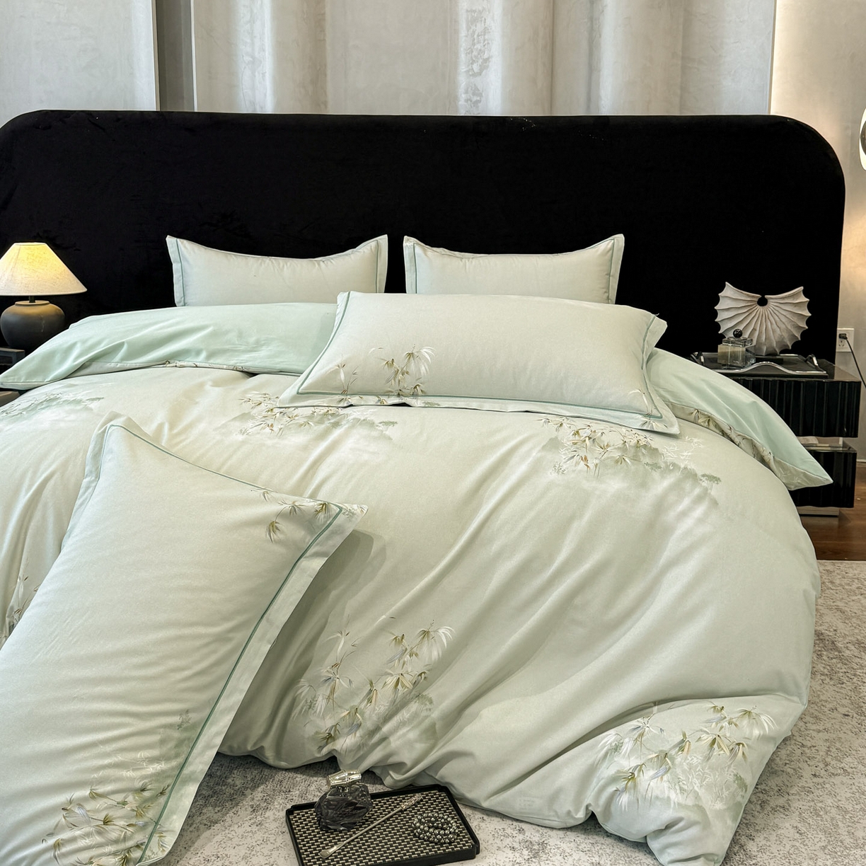 91家纺网 家纺一手货源 找家纺 喜四方 2026新款100%全棉60支长绒棉数码印花四件套（控价不低于180） 竹林隐现-绿