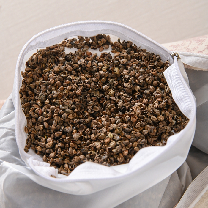 91家纺网 家纺一手货源 找家纺 仁宇枕业 2026新款新品棉麻古朴组合系列荞麦枕头枕芯 棉麻款组合系列荞麦枕-青花瓷红