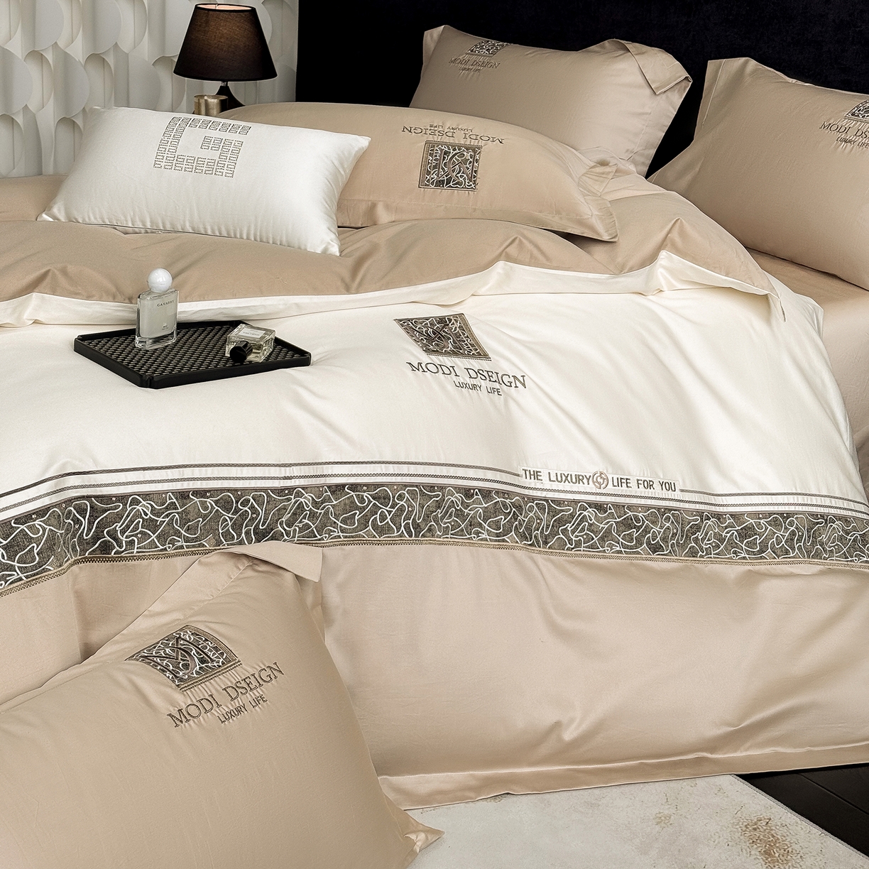 91家纺网 家纺一手货源 找家纺 苏美 2026春夏新款高档礼盒装50*50S贡缎长绒棉刺绣四件套100%纯棉全棉轻奢床品-星空 星空-咖