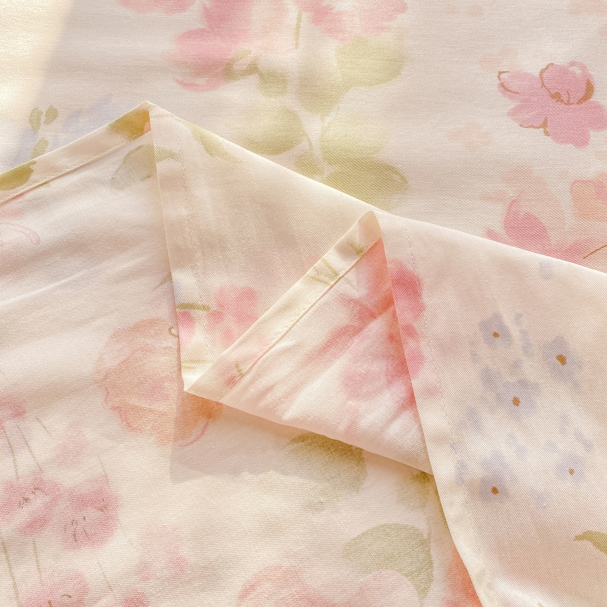 91家纺网 家纺一手货源 找家纺 花梦欣 2026新款全棉印花单品系列2花卉款-单床单 花仙兔兔