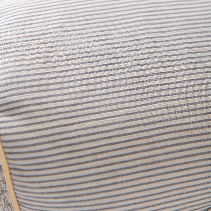 91家纺网 家纺一手货源 找家纺 仁宇枕业 2026新款新品棉麻款条纹头枕颈枕系列荞麦枕头枕芯 棉麻款条纹头枕颈枕系列荞麦枕-灰色条