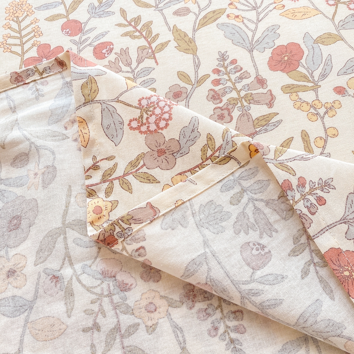 91家纺网 家纺一手货源 找家纺 花梦欣 2026新款全棉印花单品系列2花卉款-单床单 京都花园