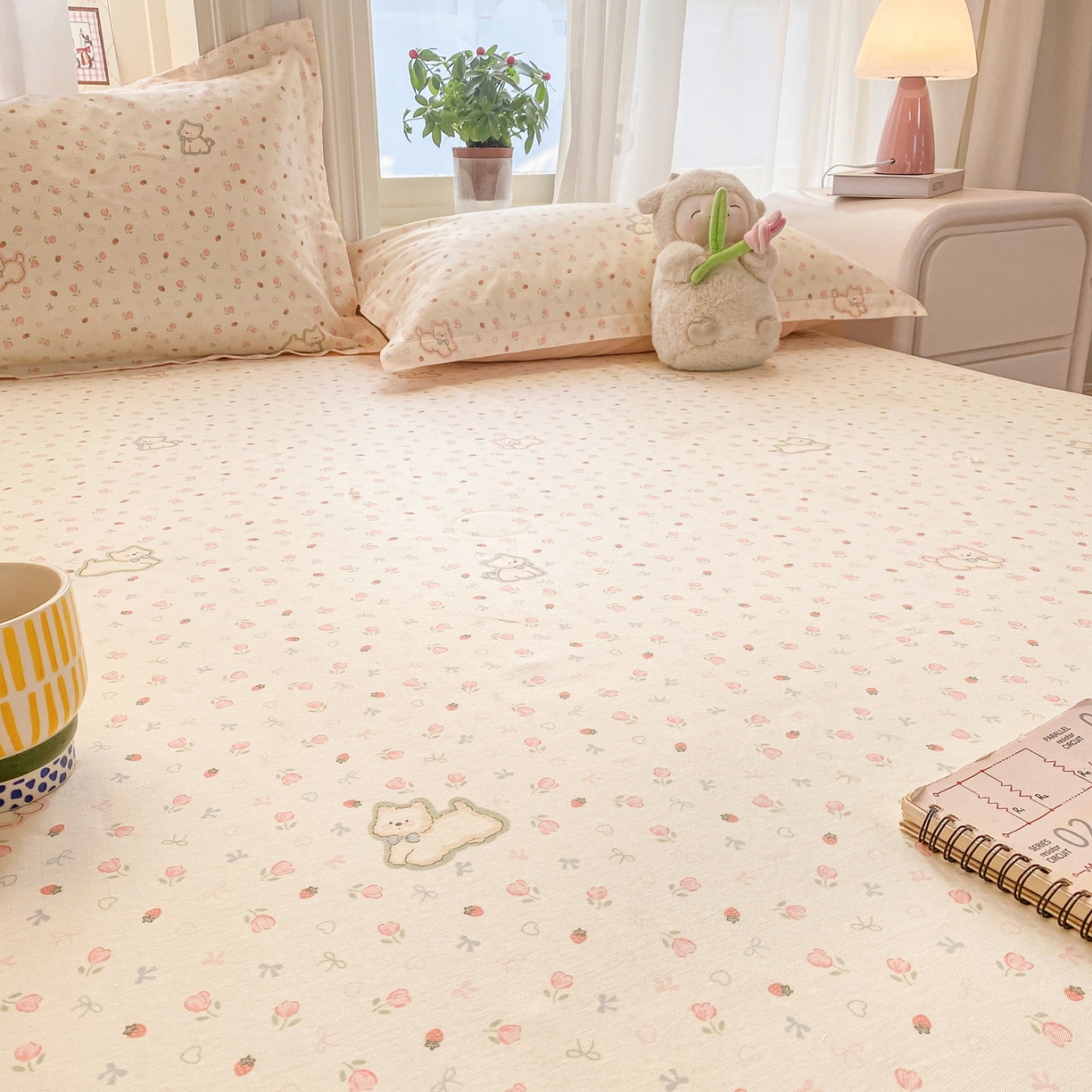 91家纺网 家纺一手货源 找家纺 花梦欣 2026新款全棉印花单品系列2花卉款-单床单 玫瑰小狗