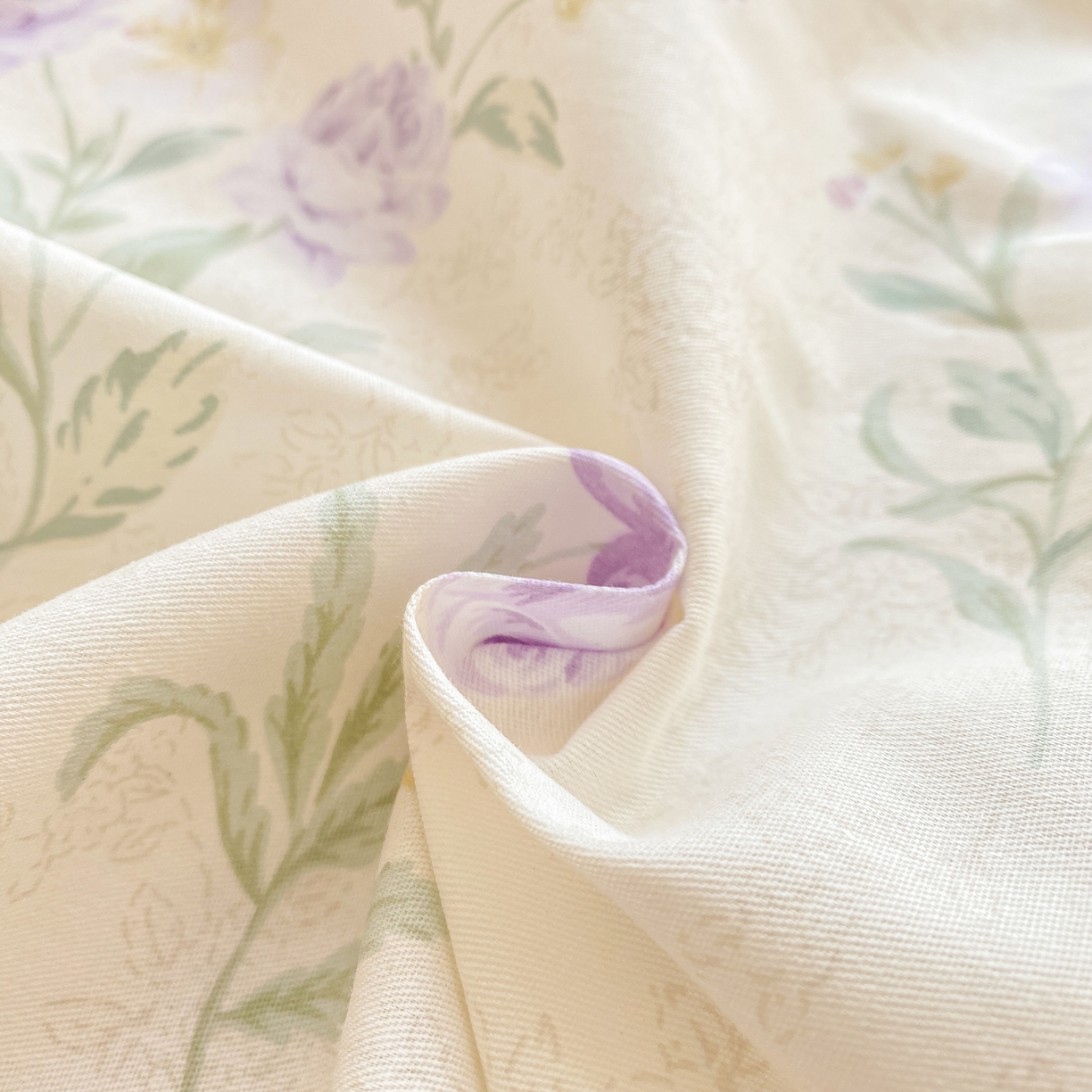 91家纺网 家纺一手货源 找家纺 花梦欣 2026新款全棉印花单品系列2花卉款-单床单 芜晴花紫