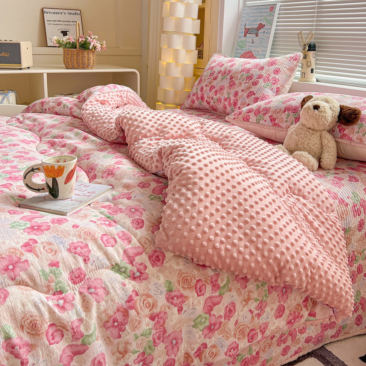 91家纺网 家纺一手货源 找家纺 优选 2025新款木棉双层纱ins少女心可爱加厚豆豆冬被四件套床盖三件套暖梦小红书推荐 十里桃花