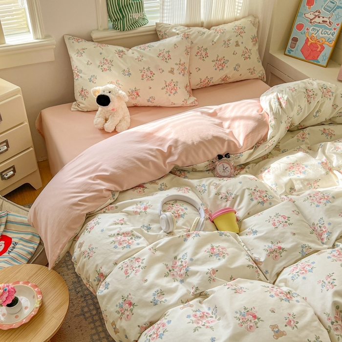 91家纺网 家纺一手货源 找家纺 漫仙阁家纺 2026新款纯棉学生宿舍A版100%新疆棉B版古法水洗三件套全棉四件套朝花夕拾