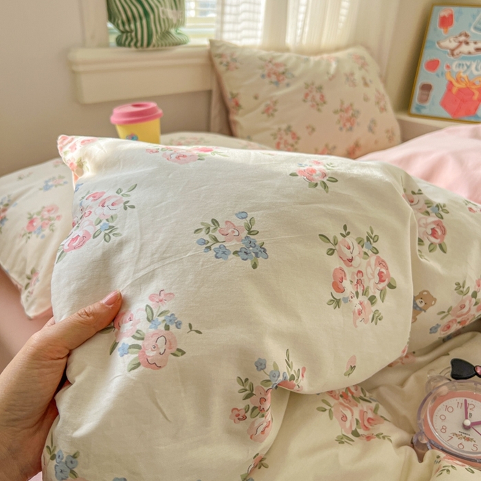 91家纺网 家纺一手货源 找家纺 漫仙阁家纺 2026新款纯棉学生宿舍A版100%新疆棉B版古法水洗三件套全棉四件套朝花夕拾