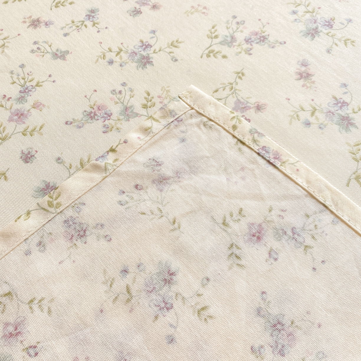 91家纺网 家纺一手货源 找家纺 花梦欣 2026新款全棉印花单品系列2花卉款-单床单 星辰蔷薇