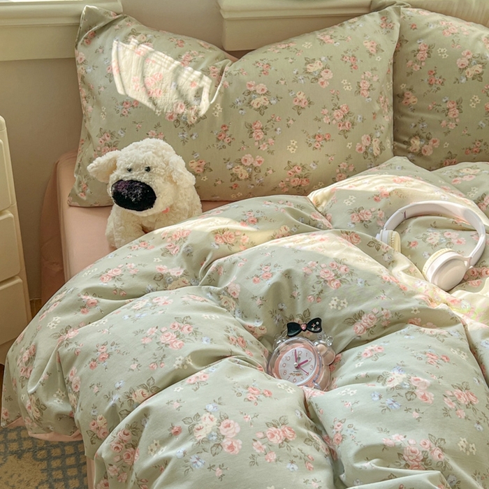 91家纺网 家纺一手货源 找家纺 漫仙阁家纺 2026新款纯棉学生宿舍A版100%新疆棉B版古法水洗三件套全棉四件套抹茶花语