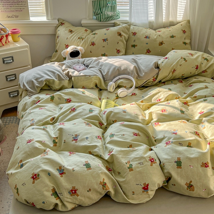 91家纺网 家纺一手货源 找家纺 漫仙阁家纺 2026新款纯棉学生宿舍A版100%新疆棉B版古法水洗三件套全棉四件套哨兵熊