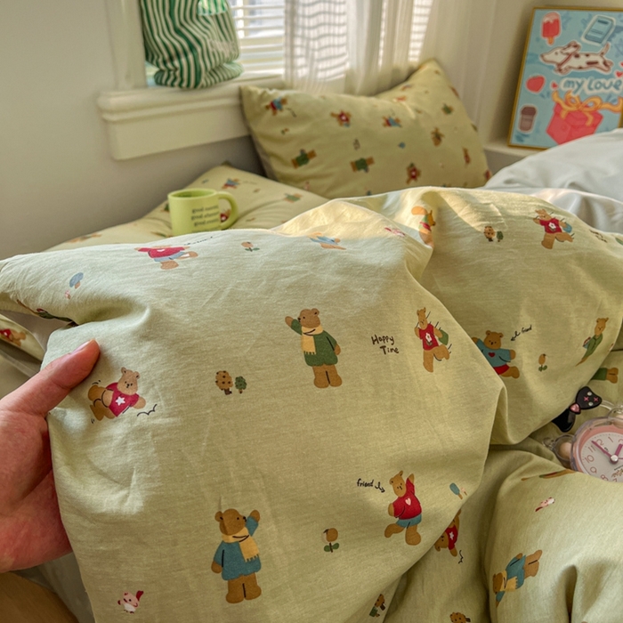 91家纺网 家纺一手货源 找家纺 漫仙阁家纺 2026新款纯棉学生宿舍A版100%新疆棉B版古法水洗三件套全棉四件套哨兵熊