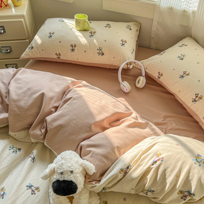 91家纺网 家纺一手货源 找家纺 漫仙阁家纺 2026新款纯棉学生宿舍A版100%新疆棉B版古法水洗三件套全棉四件套小木马