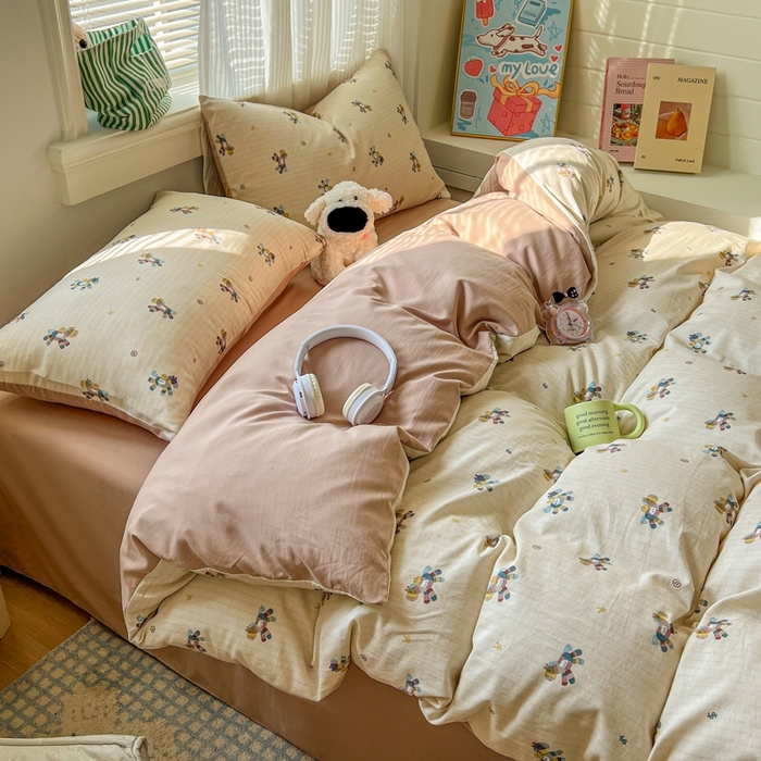 91家纺网 家纺一手货源 找家纺 漫仙阁家纺 2026新款纯棉学生宿舍A版100%新疆棉B版古法水洗三件套全棉四件套小木马