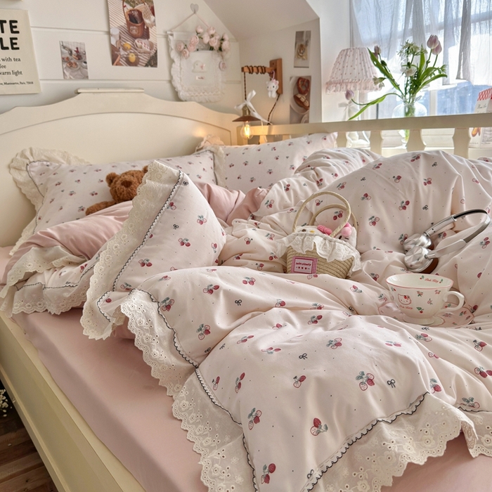 91家纺网 家纺一手货源 找家纺 海岛哥哥 2026新款仿棉云柔纱韩版双花边四件套 花边-小草莓