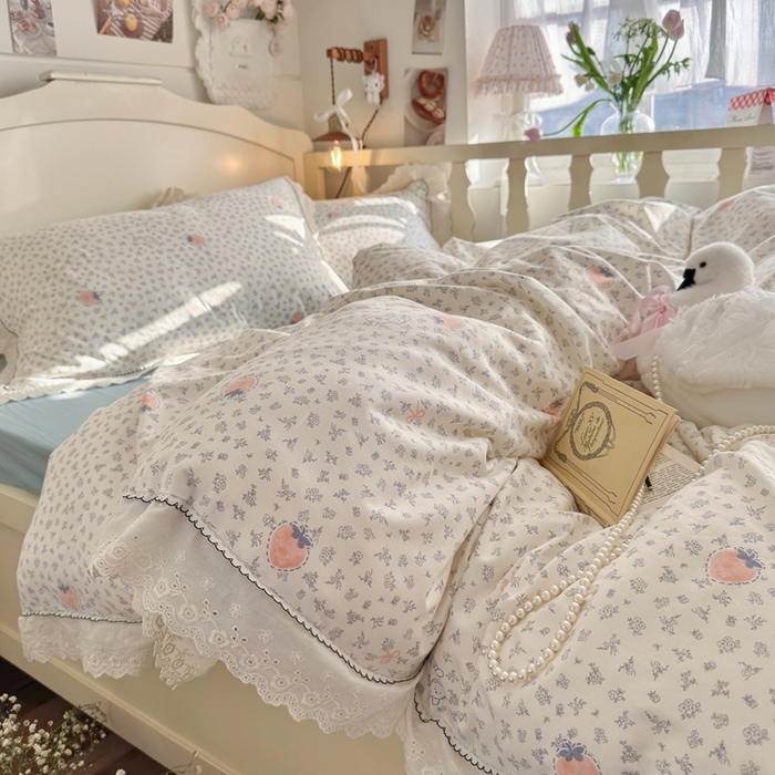 91家纺网 家纺一手货源 找家纺 海岛哥哥 2026新款仿棉云柔纱韩版双花边四件套 花边-枝枝草莓