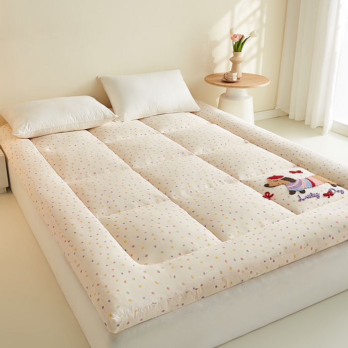 91家纺网 家纺一手货源 找家纺 （总）蓝冰家纺 2026新款四季抗菌防螨刺绣床垫床褥学生床垫