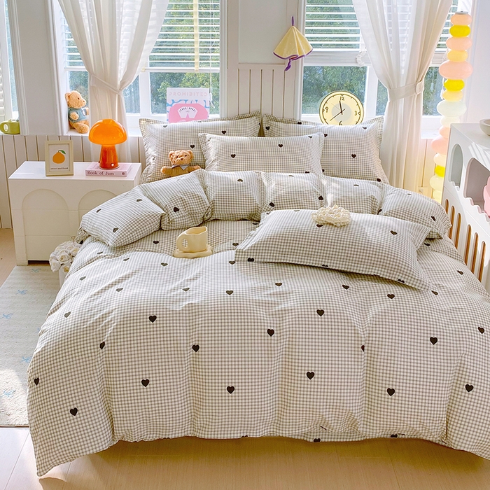 91家纺网 家纺一手货源 找家纺 金丝兔 2026新款纯棉印花四件套系列 格子爱心