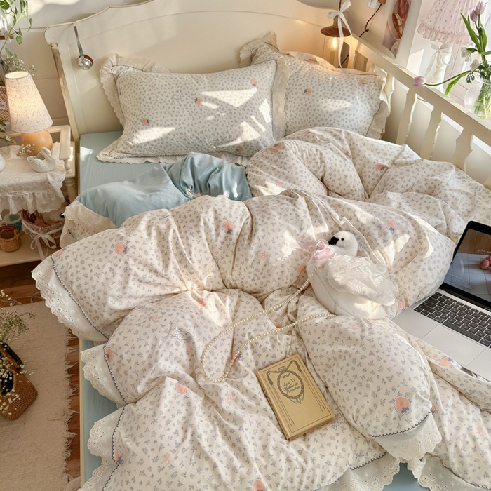 91家纺网 家纺一手货源 找家纺 港岛妹妹 2026新款仿棉云柔纱韩版双花边四件套 花边-枝枝草莓