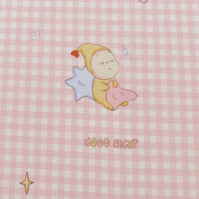 91家纺网 家纺一手货源 找家纺 金丝兔 2026新款纯棉印花四件套系列 甜梦精灵-粉