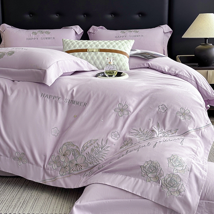 91家纺网 家纺一手货源 找家纺 桃园 新款纯棉全棉长绒棉刺绣绣花高端礼盒四件套-卡尔系列 卡尔 香芋紫