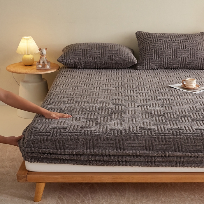 91家纺网 家纺一手货源 找家纺 （总）蓝冰家纺 2026新款提花塔芙绒床笠