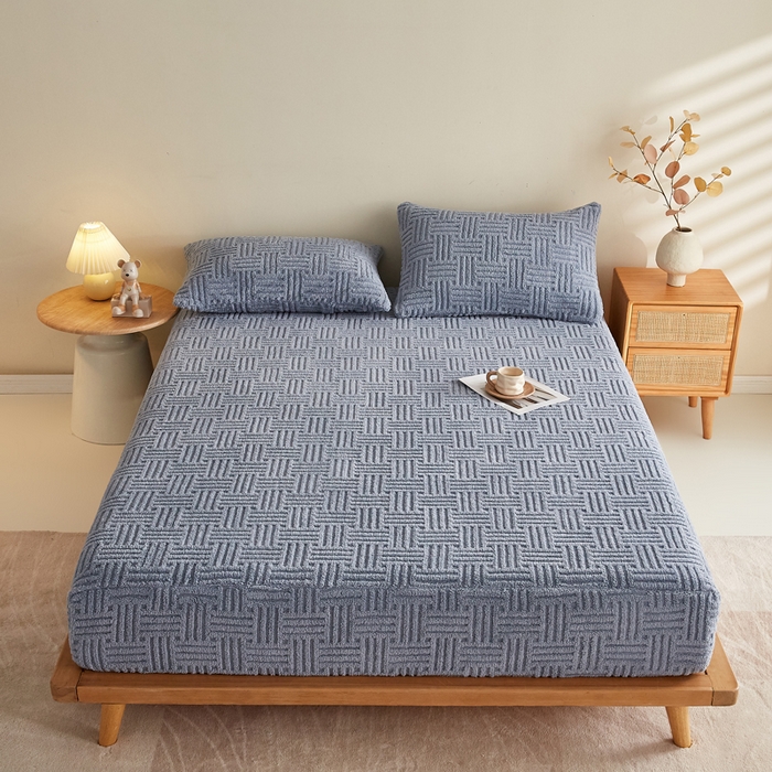 91家纺网 家纺一手货源 找家纺 蓝冰家纺 2026新款提花塔芙绒床笠 蓝灰色