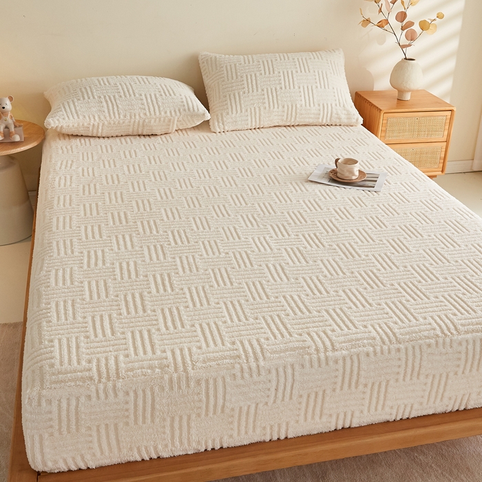 91家纺网 家纺一手货源 找家纺 蓝冰家纺 2026新款提花塔芙绒床笠 米白色