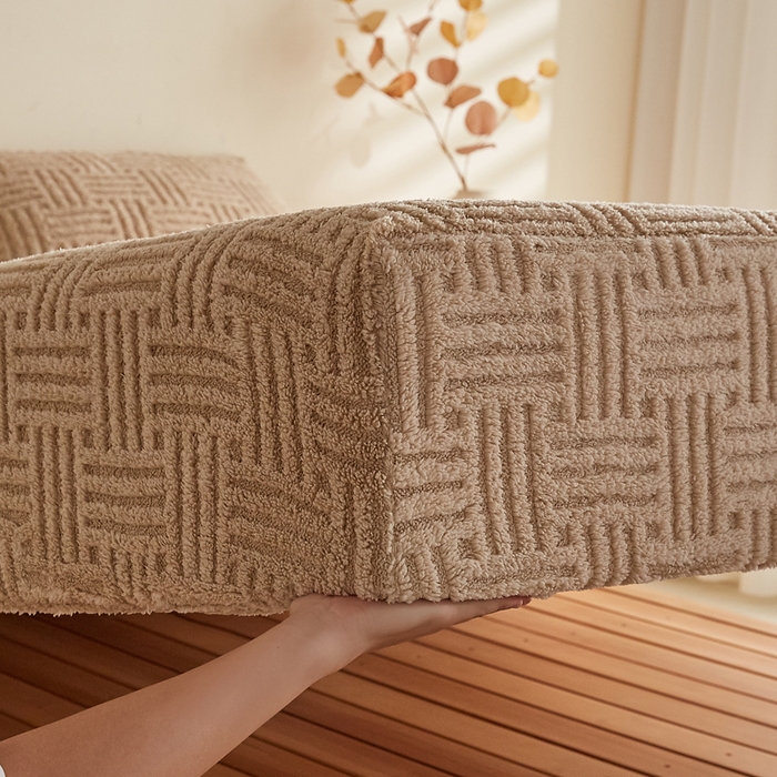 91家纺网 家纺一手货源 找家纺 蓝冰家纺 2026新款提花塔芙绒床笠 卡其色