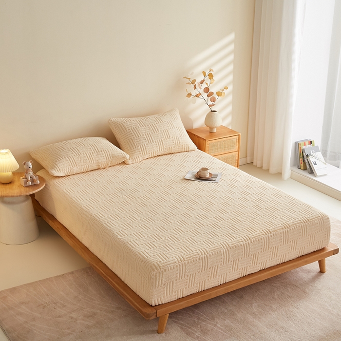 91家纺网 家纺一手货源 找家纺 蓝冰家纺 2026新款提花塔芙绒床笠 米黄色