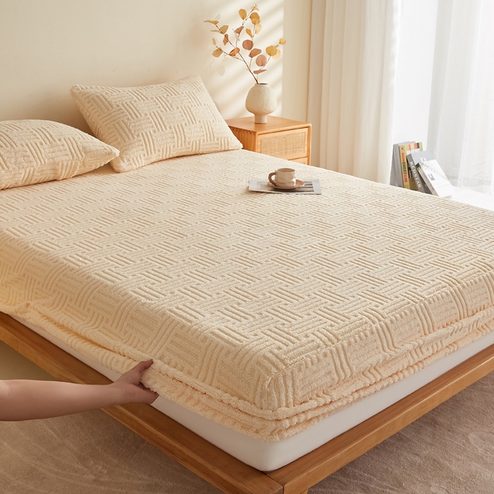 蓝冰家纺 2026新款提花塔芙绒床笠 米黄色