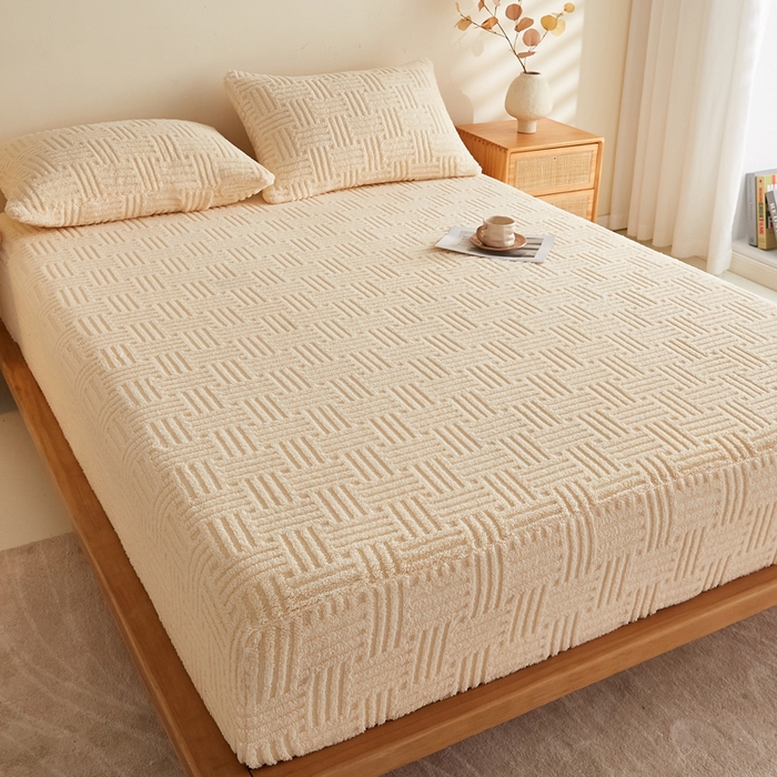 91家纺网 家纺一手货源 找家纺 蓝冰家纺 2026新款提花塔芙绒床笠 米黄色