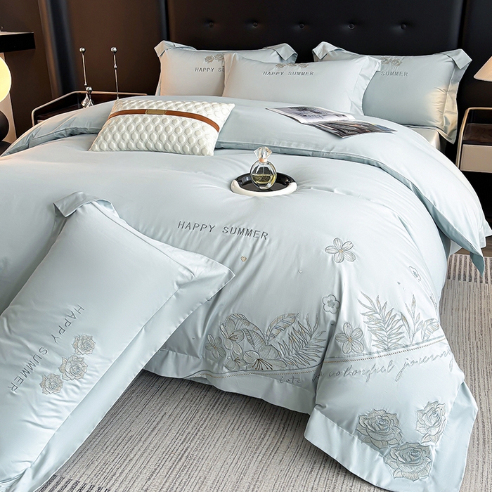 91家纺网 家纺一手货源 找家纺 桃园 新款纯棉全棉长绒棉刺绣绣花高端礼盒四件套-卡尔系列 卡尔 飘蓝