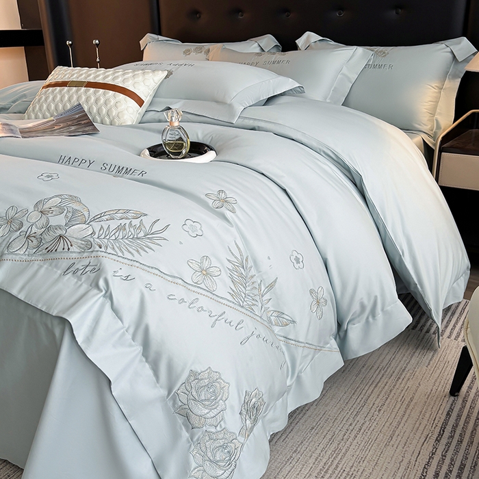 91家纺网 家纺一手货源 找家纺 桃园 新款纯棉全棉长绒棉刺绣绣花高端礼盒四件套-卡尔系列 卡尔 飘蓝