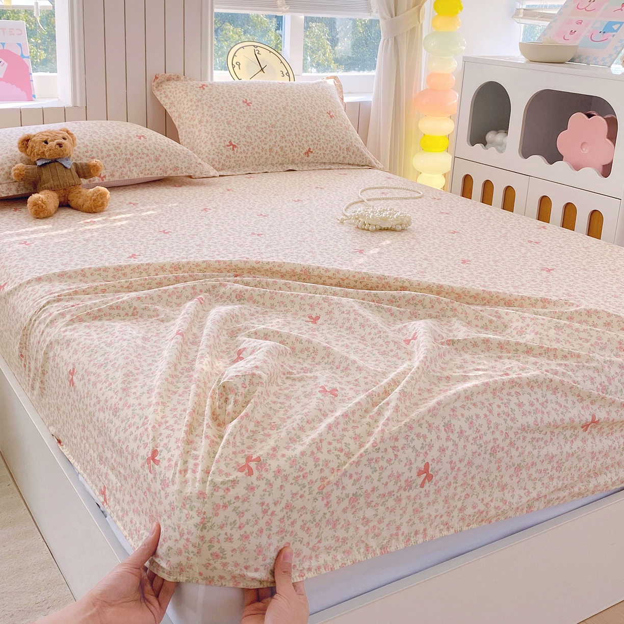 91家纺网 家纺一手货源 找家纺 金丝兔 2026新款纯棉印花单品床笠系列 粉蕊蝶