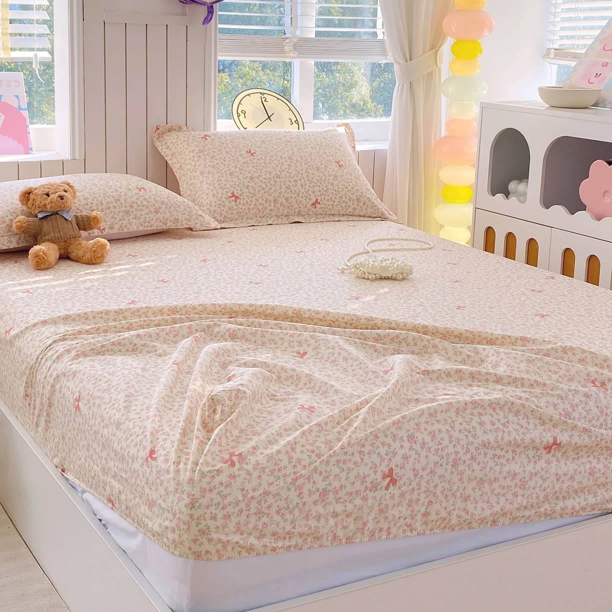 91家纺网 家纺一手货源 找家纺 金丝兔 2026新款纯棉印花单品床笠系列 粉蕊蝶