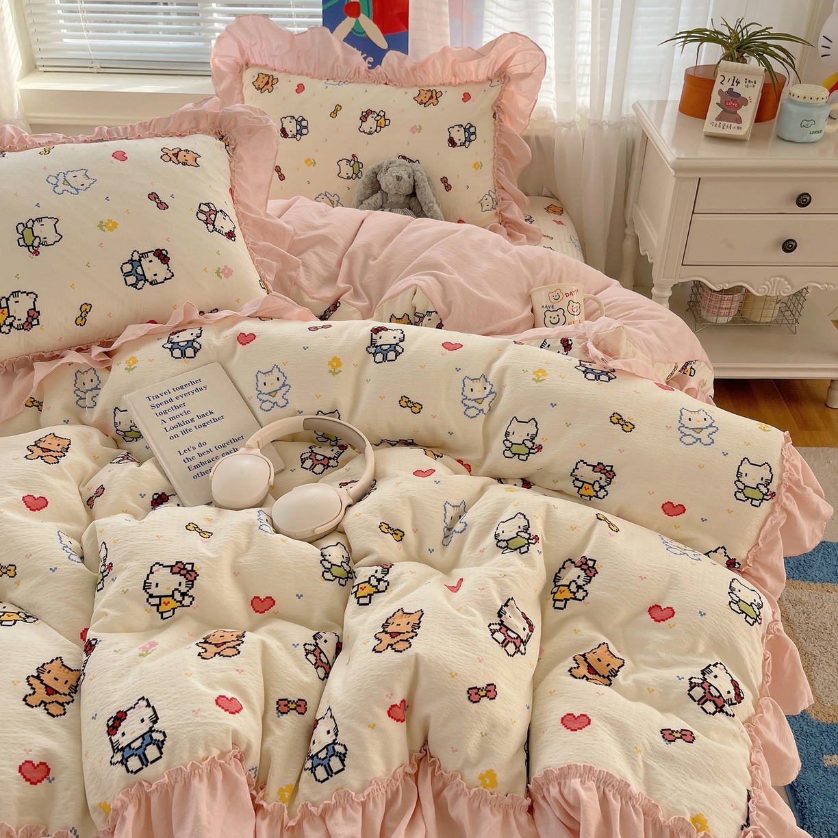 91家纺网 家纺一手货源 找家纺 韩都家居 2026新款云感双层纱床盖四件套 爱丝KT猫