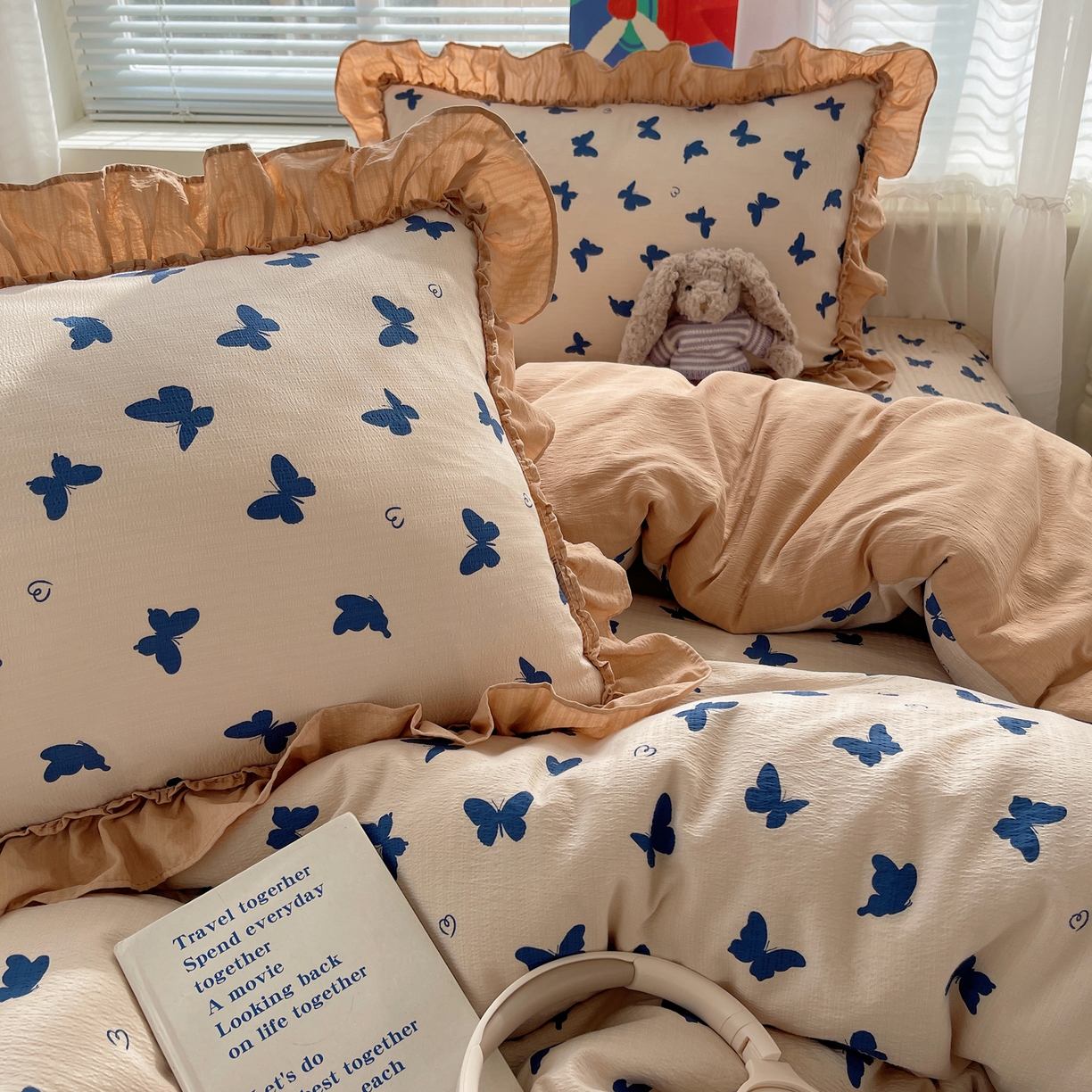 91家纺网 家纺一手货源 找家纺 韩都家居 2026新款云感双层纱床盖四件套 比翼蝴蝶