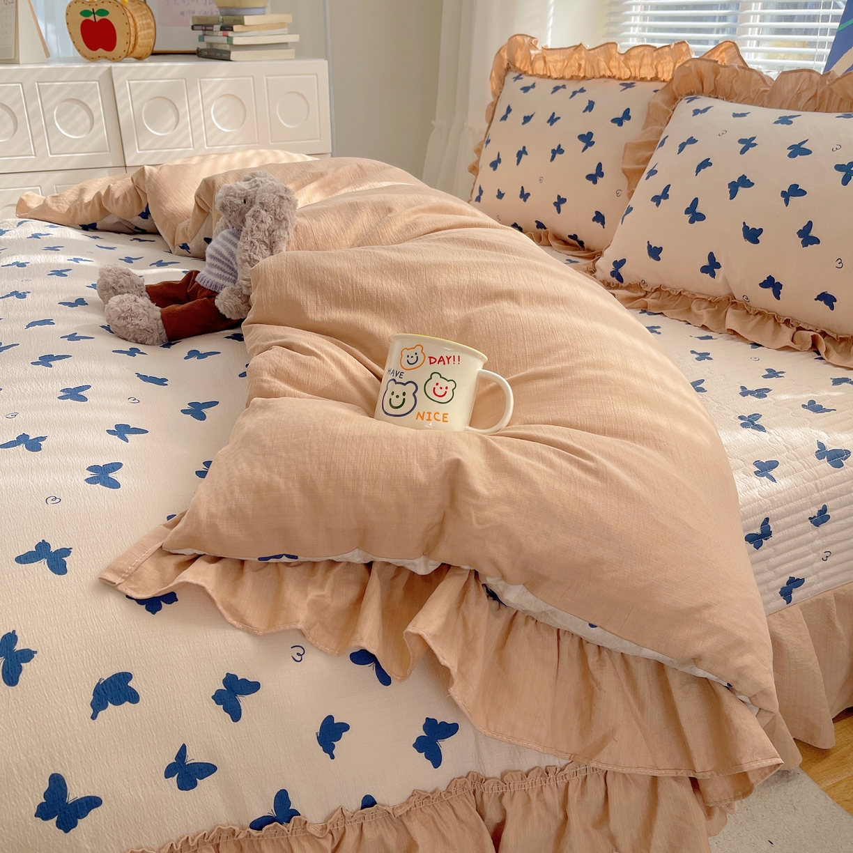 91家纺网 家纺一手货源 找家纺 韩都家居 2026新款云感双层纱床盖四件套 比翼蝴蝶