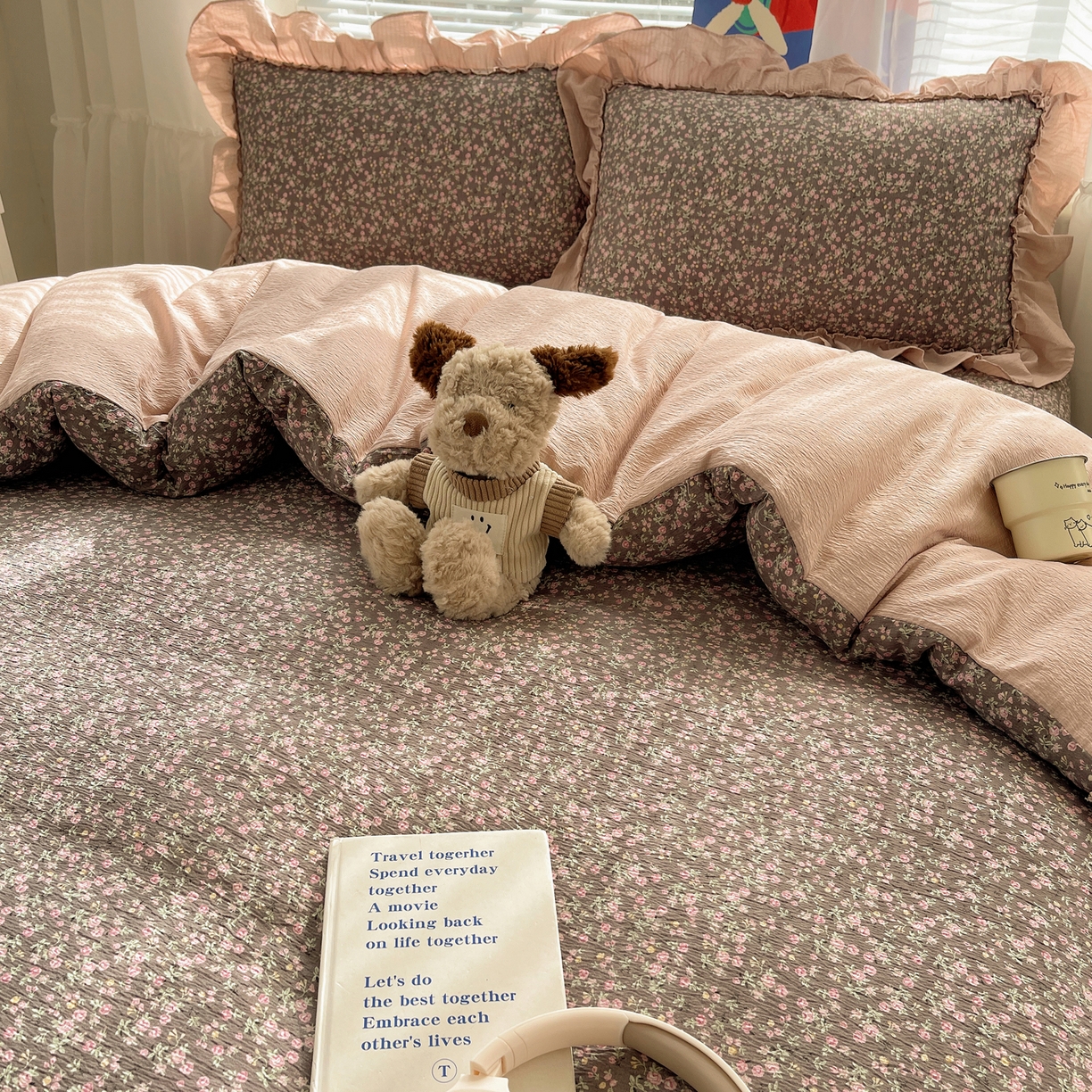 91家纺网 家纺一手货源 找家纺 韩都家居 2026新款云感双层纱床盖四件套 春满园