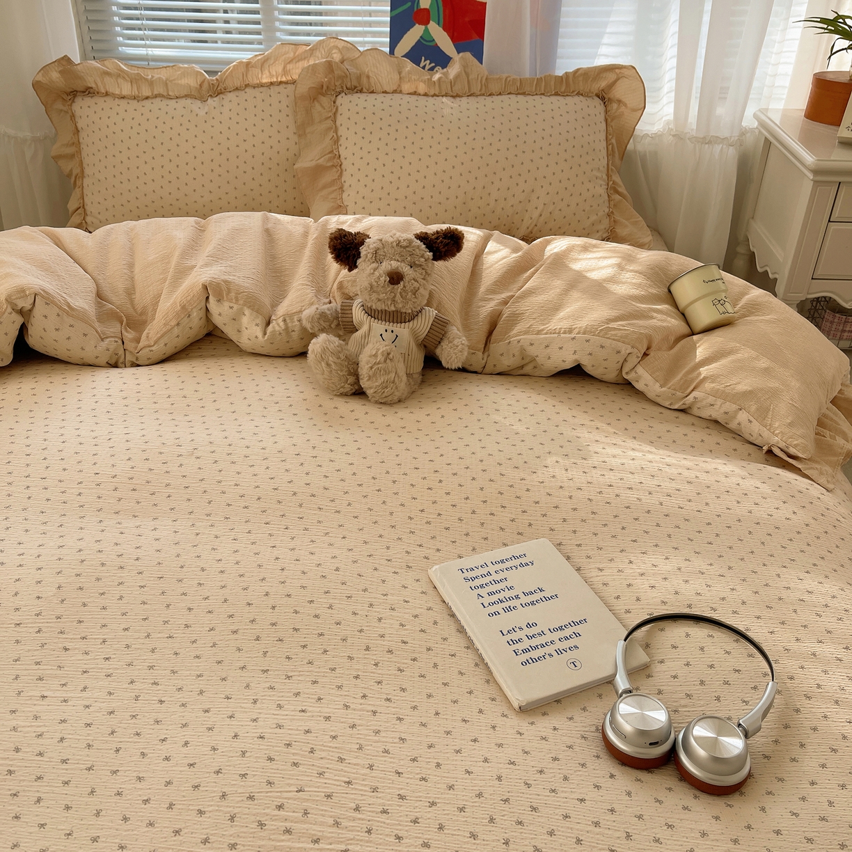 91家纺网 家纺一手货源 找家纺 韩都家居 2026新款云感双层纱床盖四件套 蝶舞