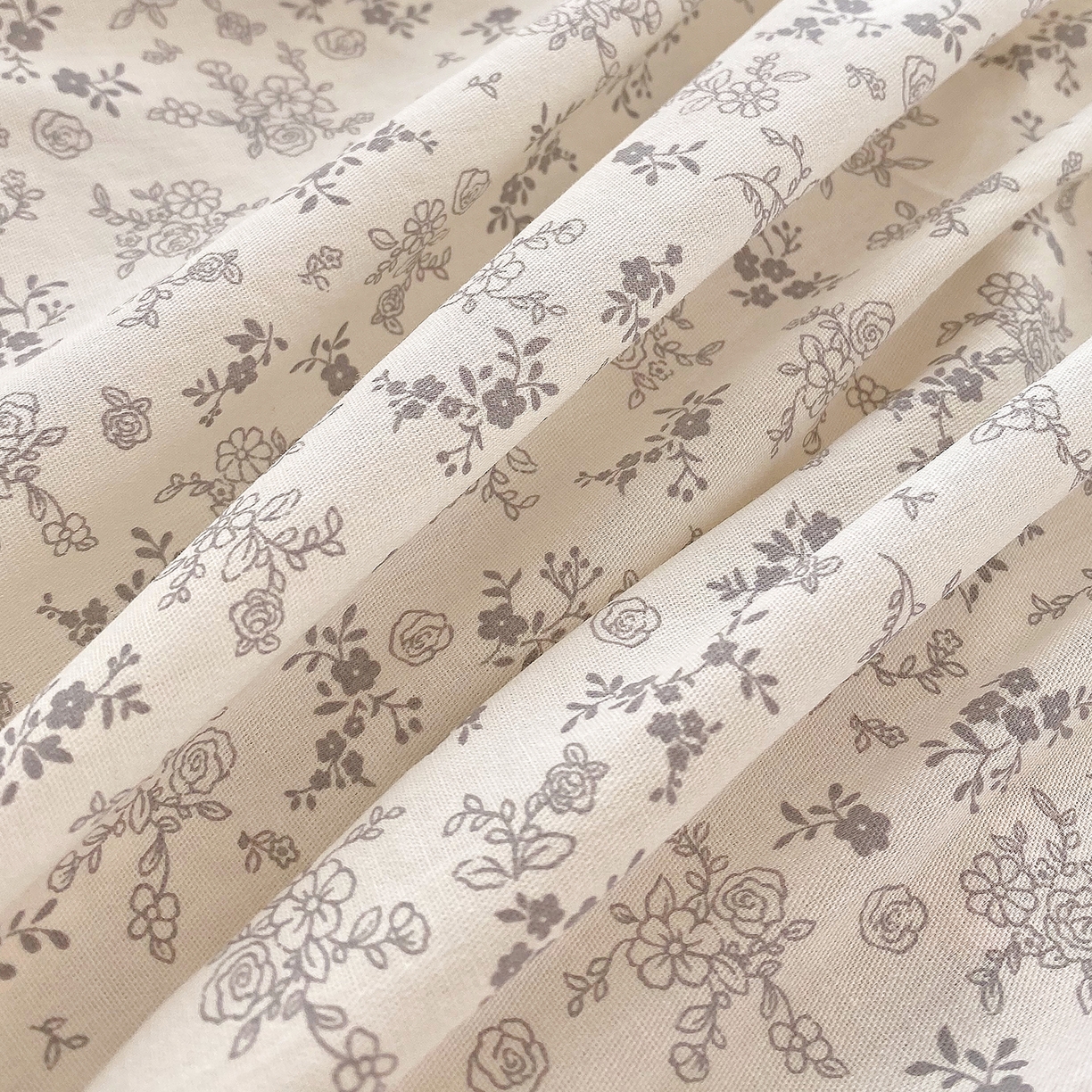 91家纺网 家纺一手货源 找家纺 金丝兔 2026新款纯棉印花单品床笠系列 吉吉兔